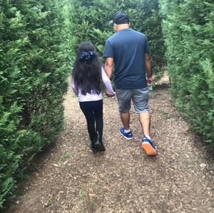 Meet your Posher, Abril